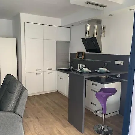 Apartament Turkusowy W Centrum Gdyni グディニャ